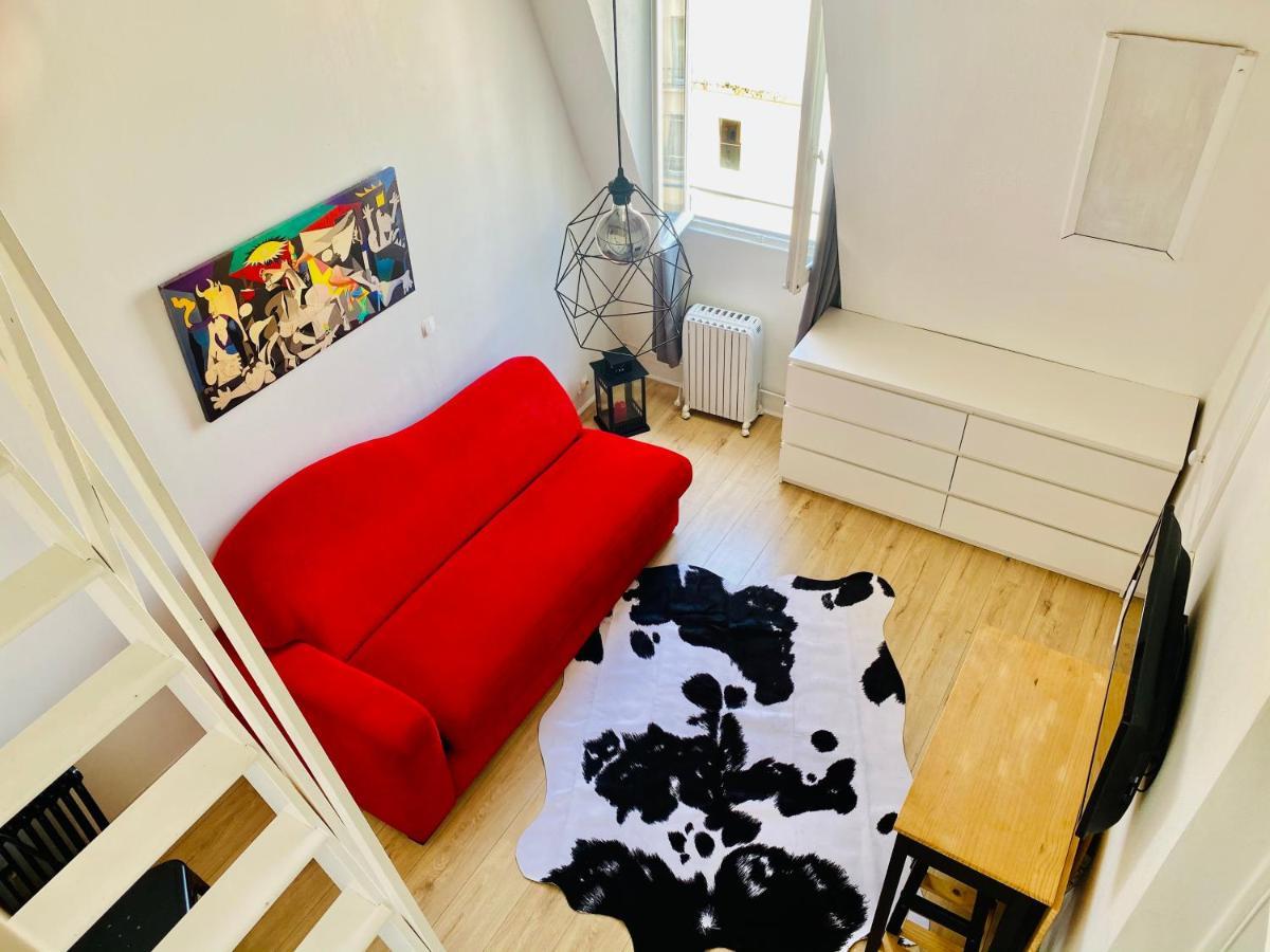 Apartment Direct Views Of Eiffel Tower & Sacre-Coeur From Mezzanine - 10 Mins To Paris Center Bagian luar foto