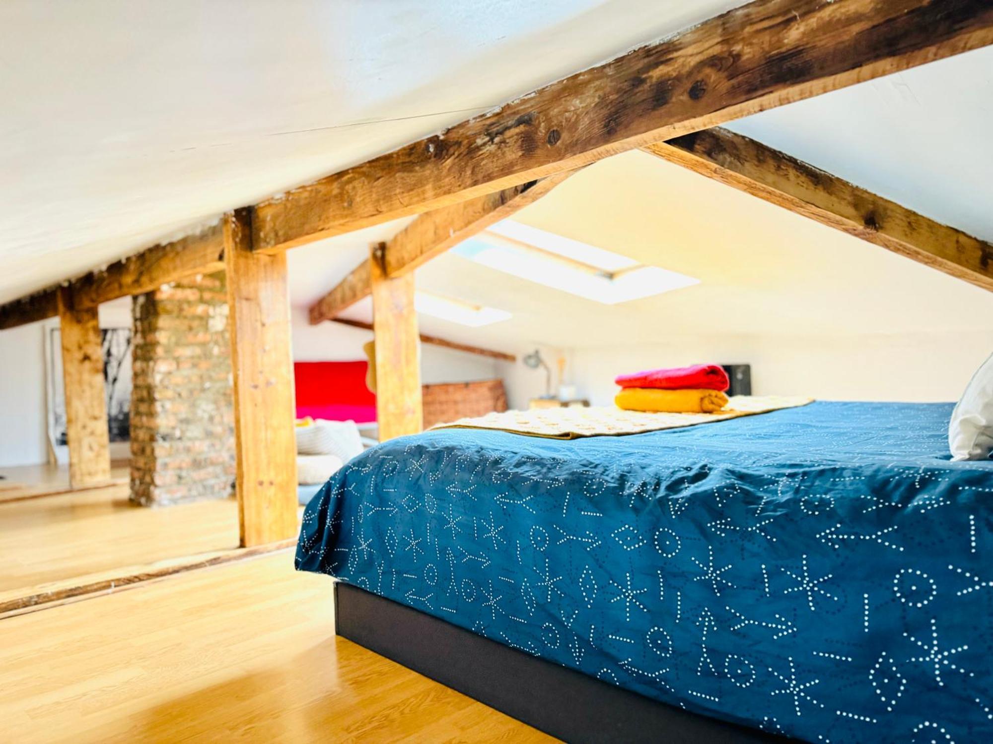 Apartment Direct Views Of Eiffel Tower & Sacre-Coeur From Mezzanine - 10 Mins To Paris Center Bagian luar foto
